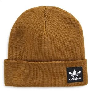 Brand new with tags Adidas Originals Grove Beanie